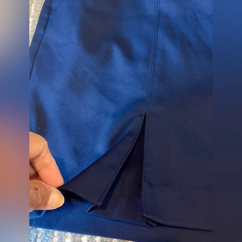 Izod Size 6 Blue Golf Skort - Picture 4 of 11